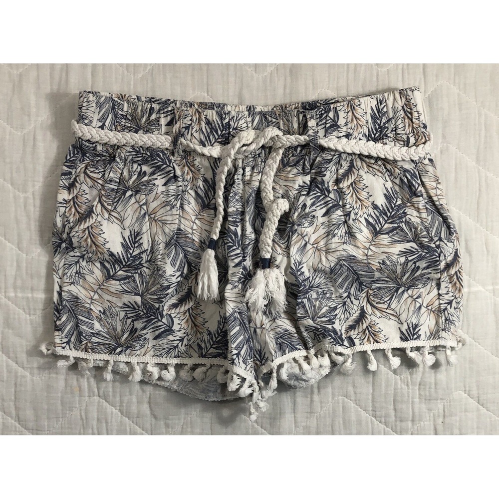 Rewash Shorts Women's Large‎ White Leaf Elastic Waist Belted Pockets Tassel Hem